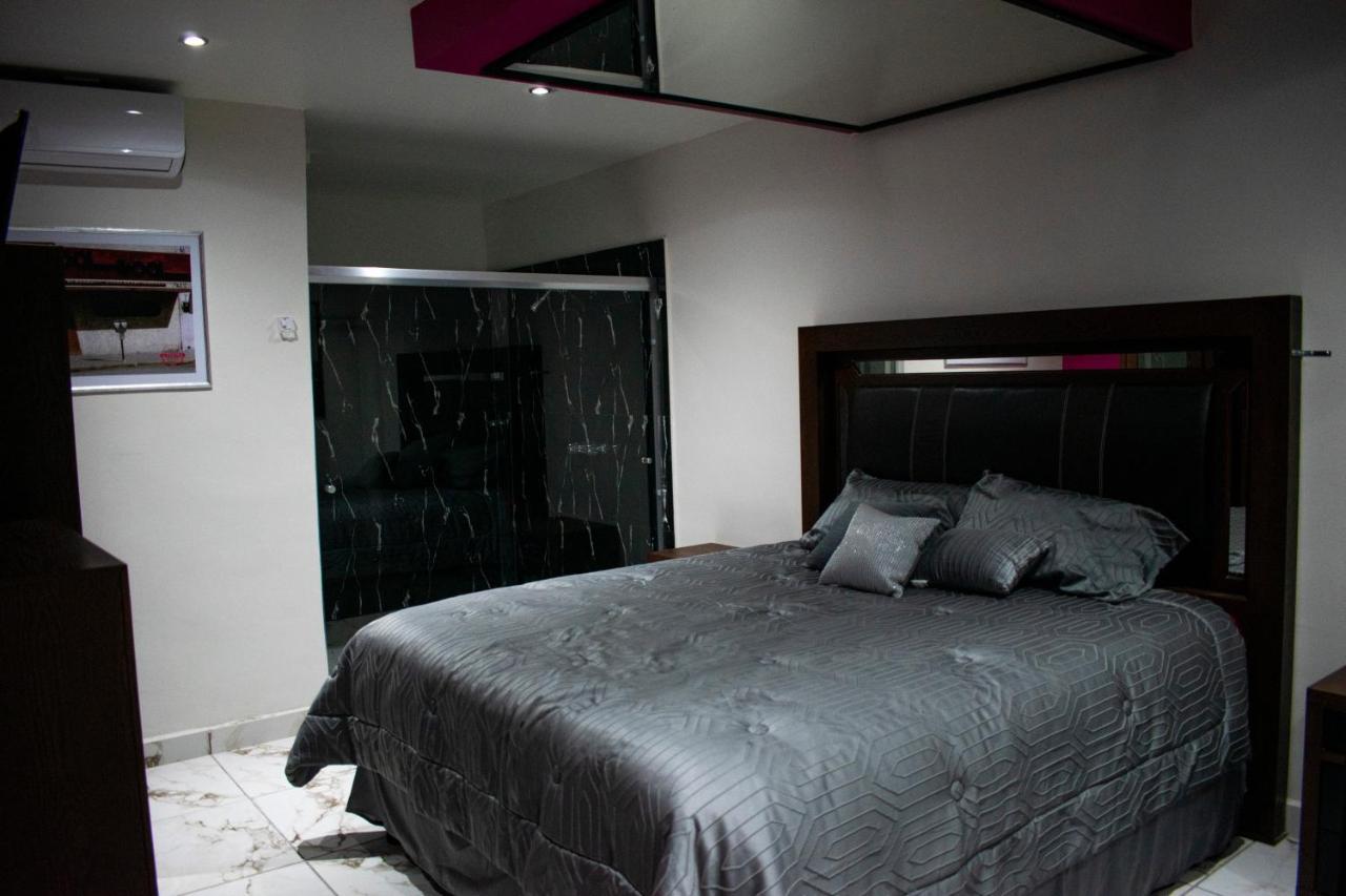 Suites Motel La Frontera Ciudad Juarez Bagian luar foto